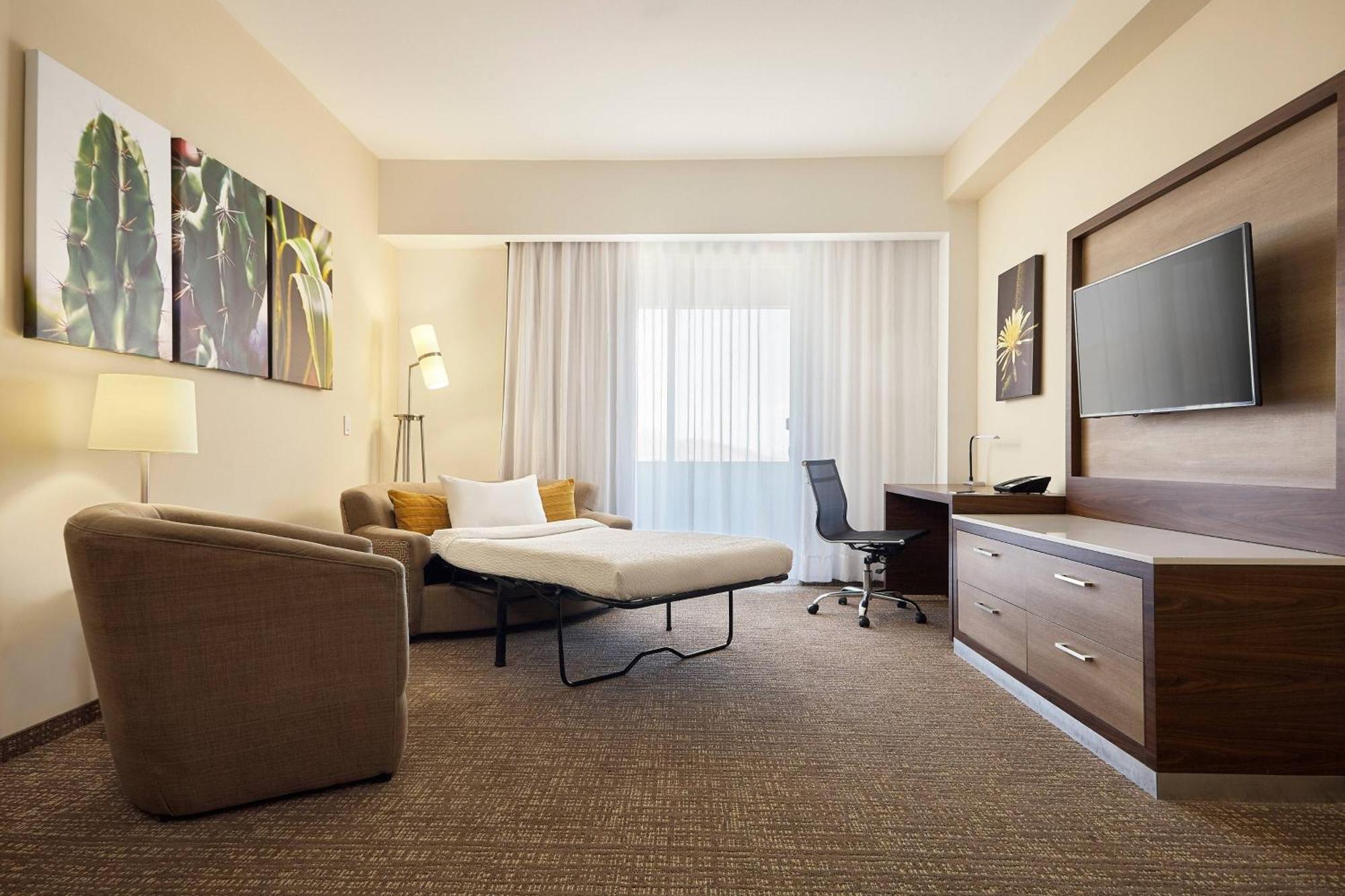 Courtyard By Marriott Эрмосильо Экстерьер фото